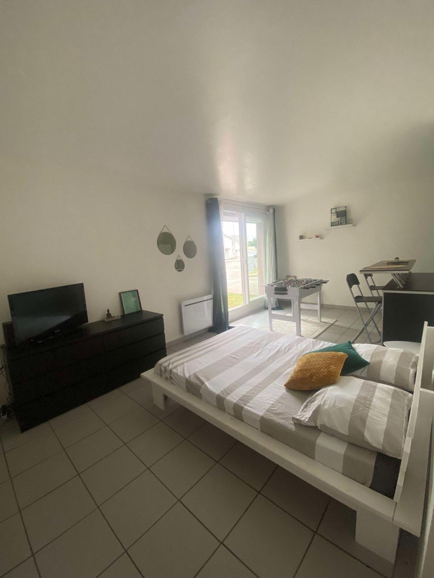 Ferienwohnung La Cachette Ludique Orléans Exterior foto