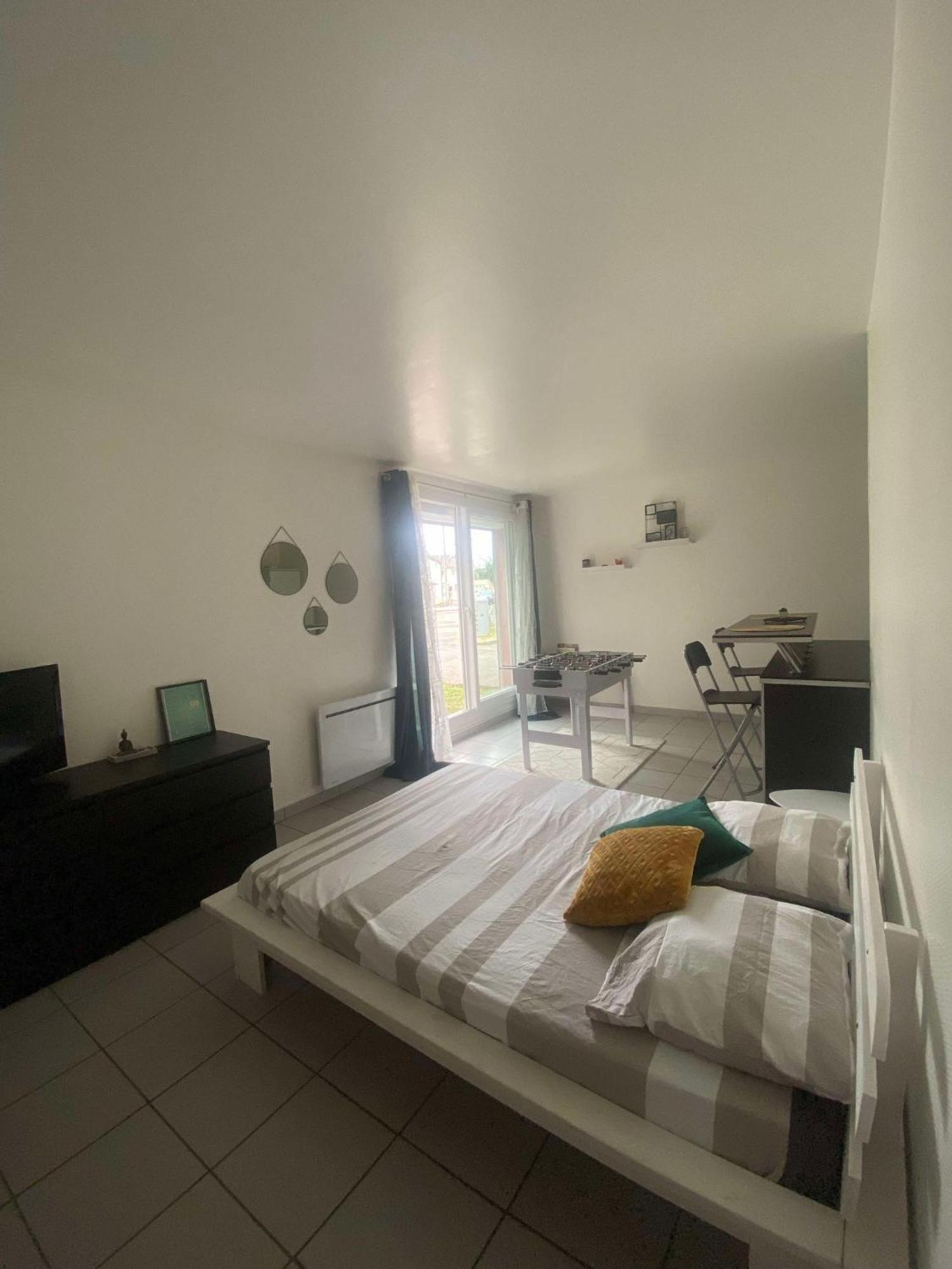 Ferienwohnung La Cachette Ludique Orléans Exterior foto